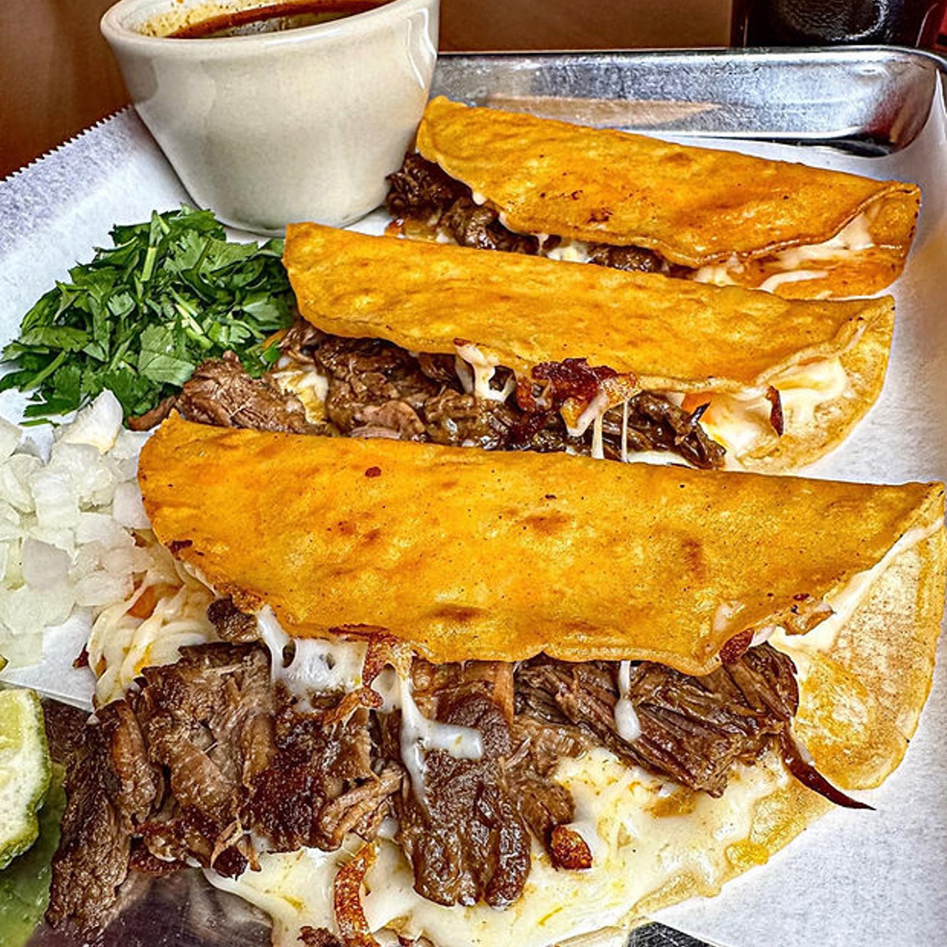 Birria quesa-tacos