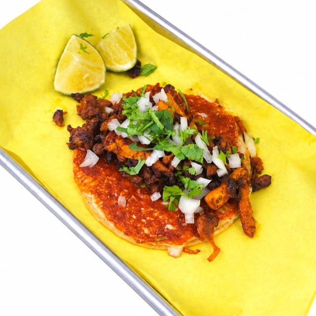 Street Taco con Queso.